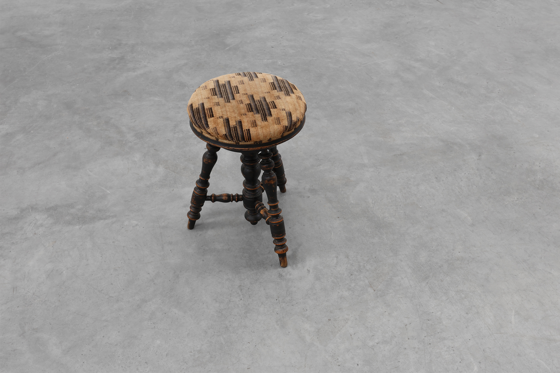 Art Deco adjustable piano stool with original upholstery, France 1920sthumbnail